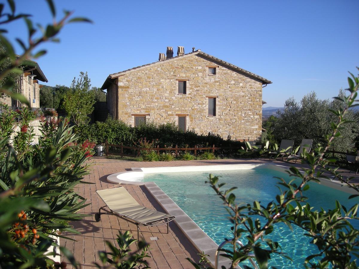 Villa Rosy Asís Exterior foto